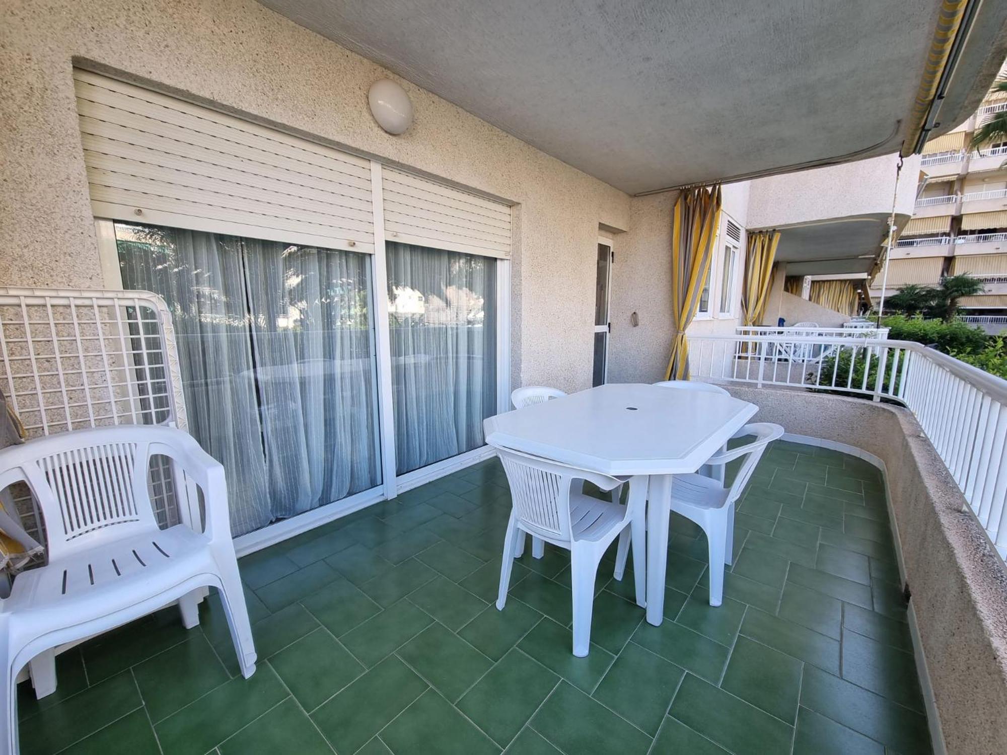 Apartamento En Alquiler Parque 8, Playa De Gandia Eksteriør bilde